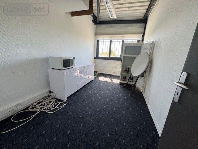 Fonds et murs commerciaux a vendre Reims 51100 Marne 290 m2  65600 euros