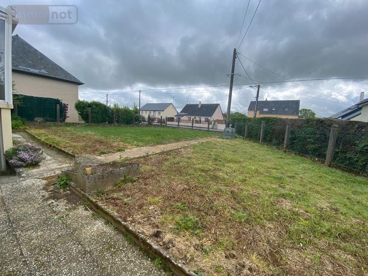 Location maison Martigné-sur-Mayenne 53470 Mayenne 80 m2 4 pièces 600 euros