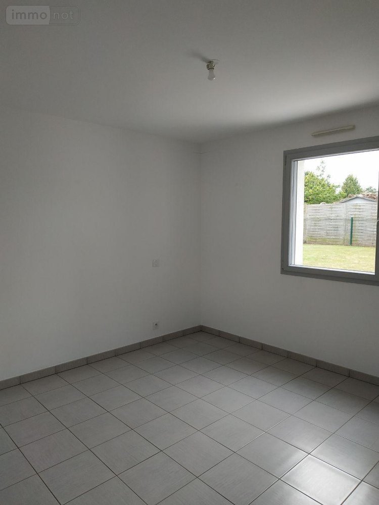 Location maison Sulniac 56250 Morbihan 91 m2 4 pièces 1000 euros