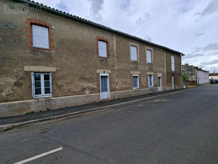 Maison a vendre Genneton 79150 Deux-Sèvres 143 m2 7 pièces 96300 euros