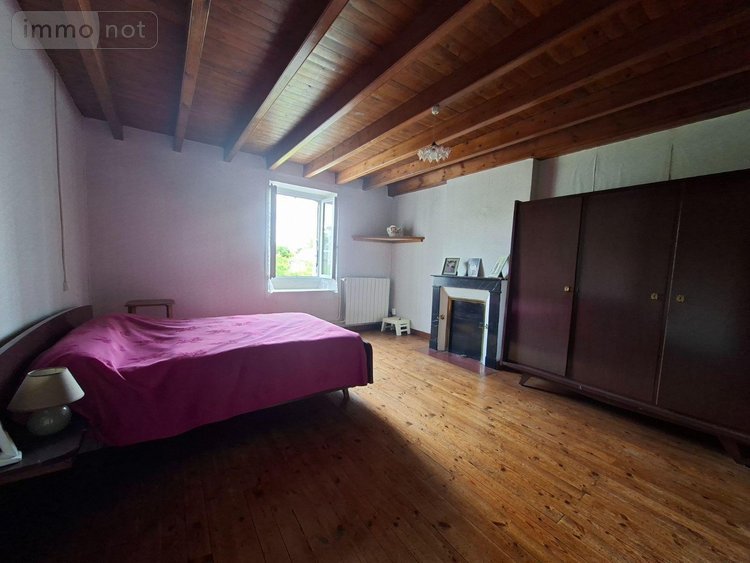 Maison a vendre Genneton 79150 Deux-Sèvres 143 m2 7 pièces 96300 euros