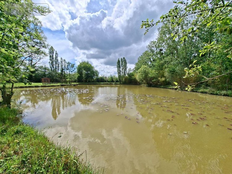 Maison a vendre Genneton 79150 Deux-Sèvres 143 m2 7 pièces 96300 euros