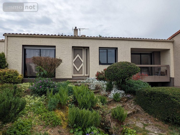Maison a vendre Les Herbiers 85500 Vendée 156 m2 6 pièces 245000 euros