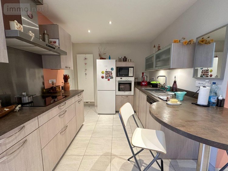 propriete a vendre La Celle-Saint-Cyr 89116 Yonne 214 m2 9 pièces 335000 euros