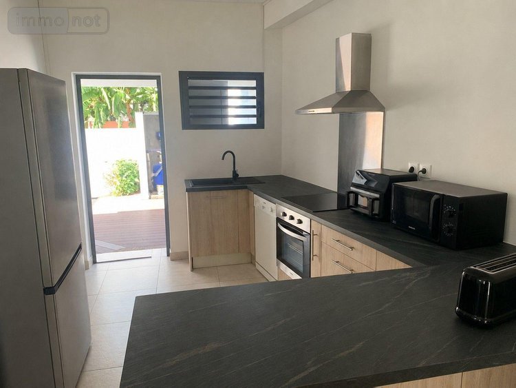 Location maison Saint-Denis 97400 Réunion 120 m2 5 pièces 2161 euros