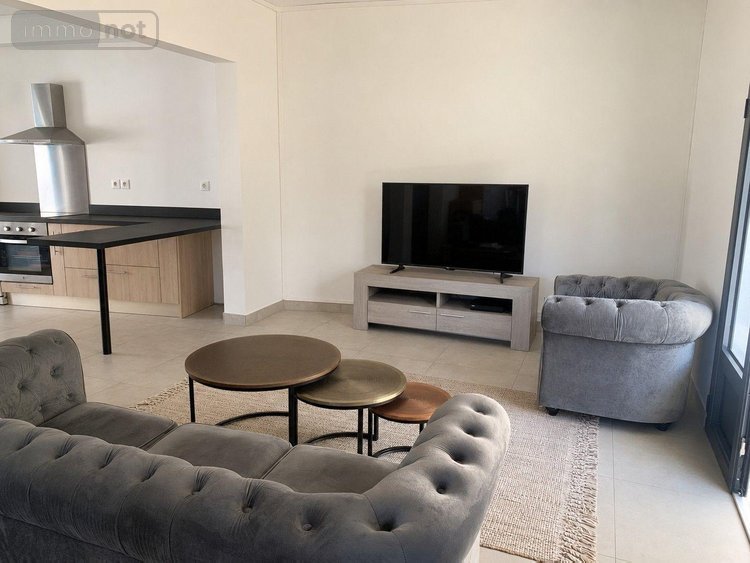Location maison Saint-Denis 97400 Réunion 120 m2 5 pièces 2161 euros