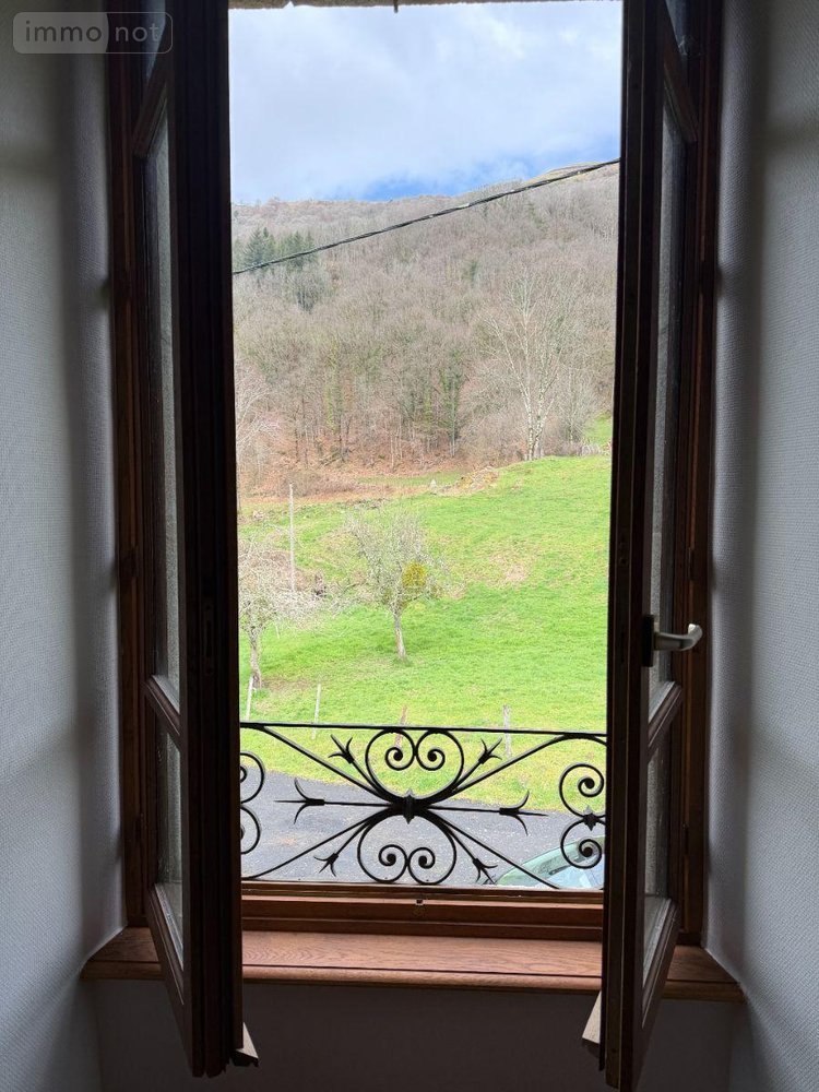 Maison a vendre Le Vaulmier 15380 Cantal 4 pièces 148400 euros
