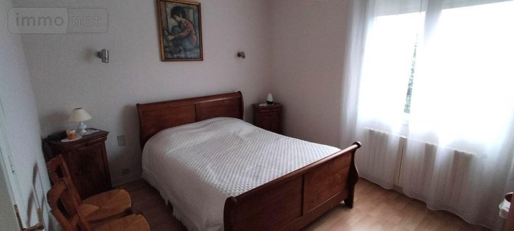 Maison a vendre Sauzé-Vaussais 79190 Deux-Sèvres 134 m2 10 pièces 162750 euros