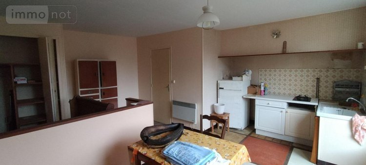 Maison a vendre Sauzé-Vaussais 79190 Deux-Sèvres 134 m2 10 pièces 162750 euros