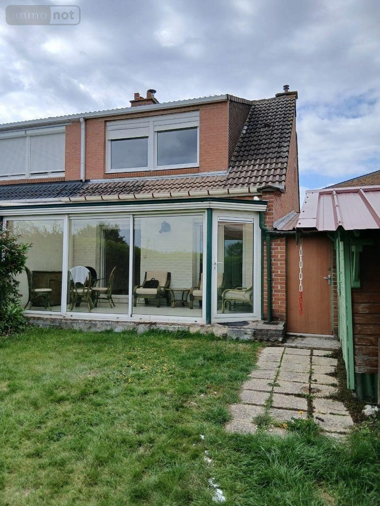 Location maison Bailleul 59270 Nord 93 m2  900 euros