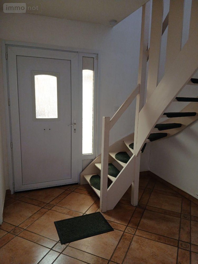 Location maison Bailleul 59270 Nord 93 m2  900 euros