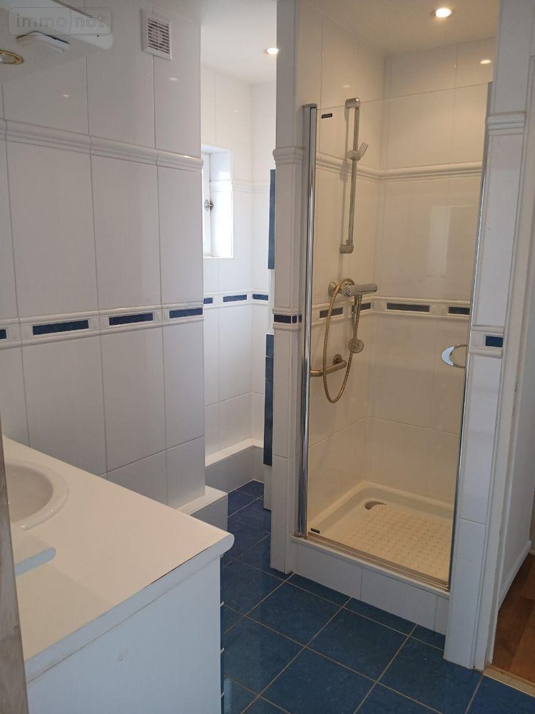 Location maison Bailleul 59270 Nord 93 m2  900 euros