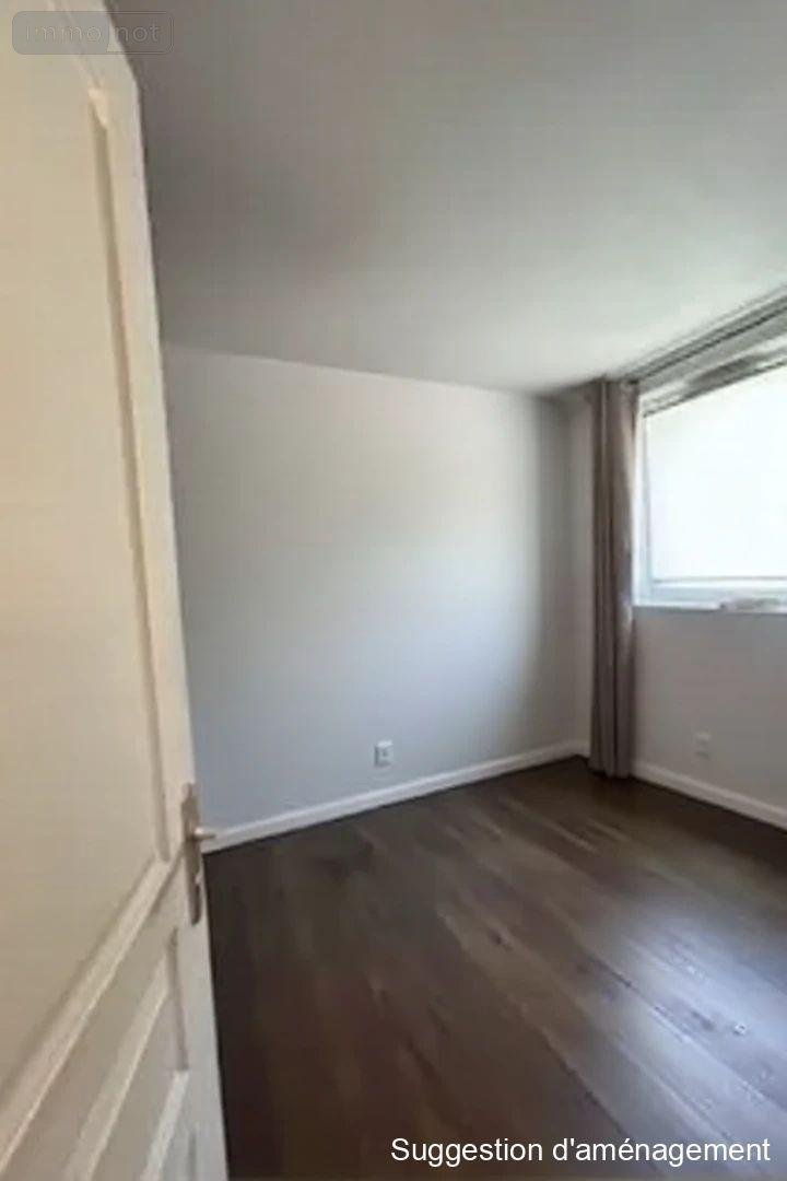 Location maison Franqueville-Saint-Pierre 76520 Seine-Maritime 94 m2 4 pièces 1250 euros