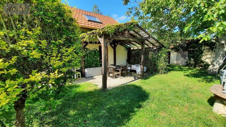 Maison a vendre Montret 71440 Saône-et-Loire 207 m2 4 pièces 370000 euros