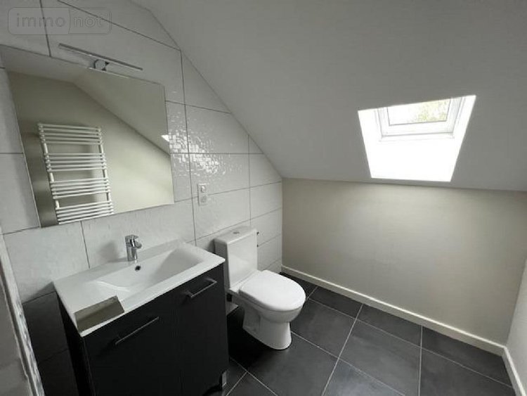 Location maison Louhans Châteaurenaud 71500 Saône-et-Loire 153 m2 4 pièces 890 euros