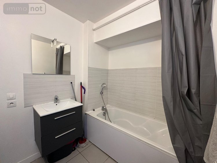 Immeuble a vendre Rosendael 59240 Nord 147 m2  379500 euros