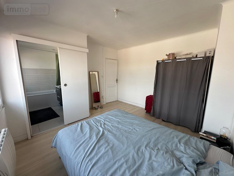 Immeuble a vendre Rosendael 59240 Nord 147 m2  379500 euros