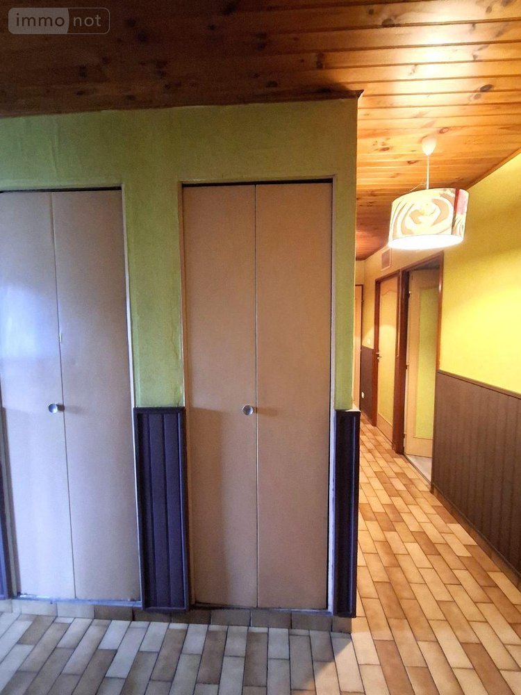 Maison a vendre Issoire 63500 Puy-de-Dôme 92 m2 6 pièces 221000 euros