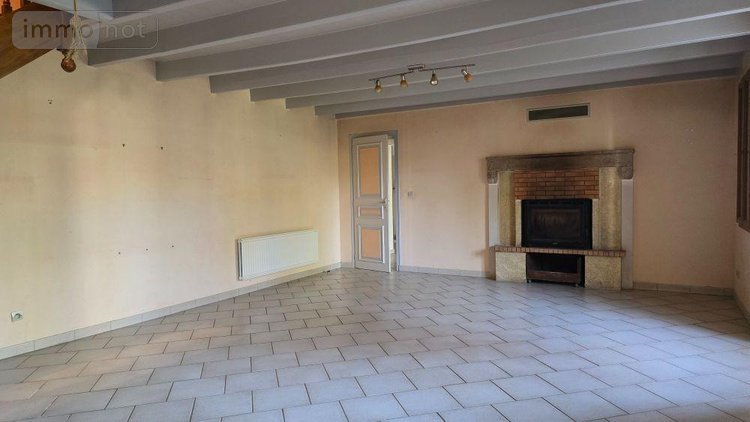 Maison a vendre Lezay 79120 Deux-Sèvres 175 m2 7 pièces 167900 euros