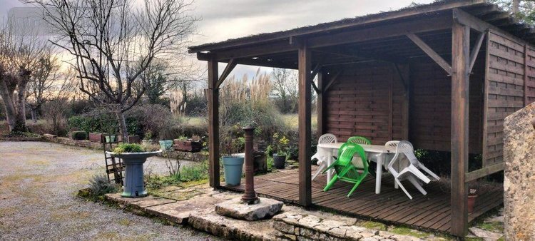 Maison a vendre Lezay 79120 Deux-Sèvres 175 m2 7 pièces 167900 euros