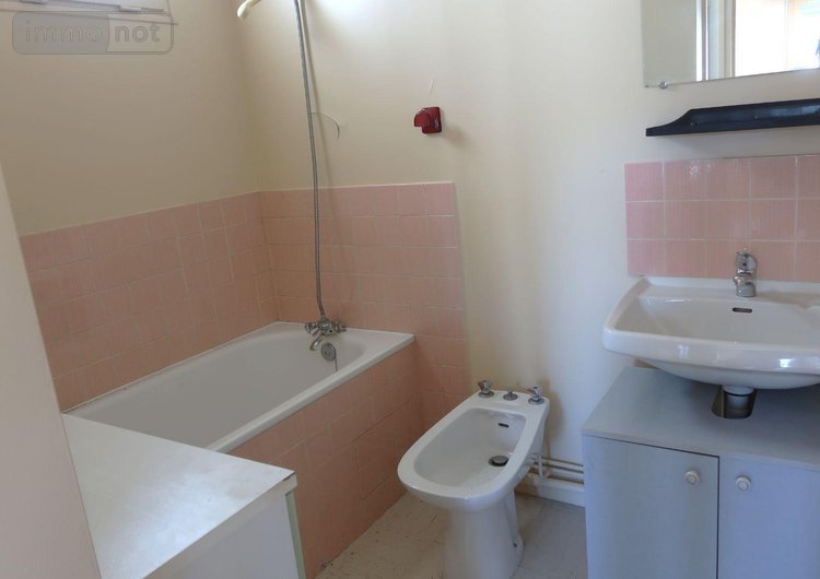 Appartement a vendre Châtellerault 86100 Vienne 31 m2 1 pièce 39000 euros