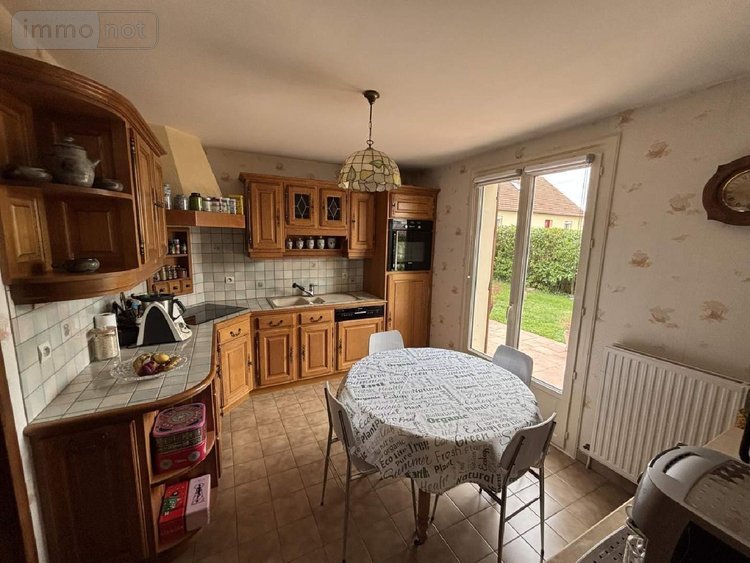 Maison a vendre Saint-Calais 72120 Sarthe 145 m2  182500 euros