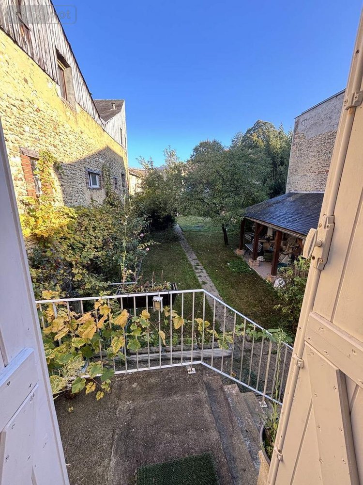 Maison a vendre Saint-Calais 72120 Sarthe 280 m2 7 pièces 177320 euros