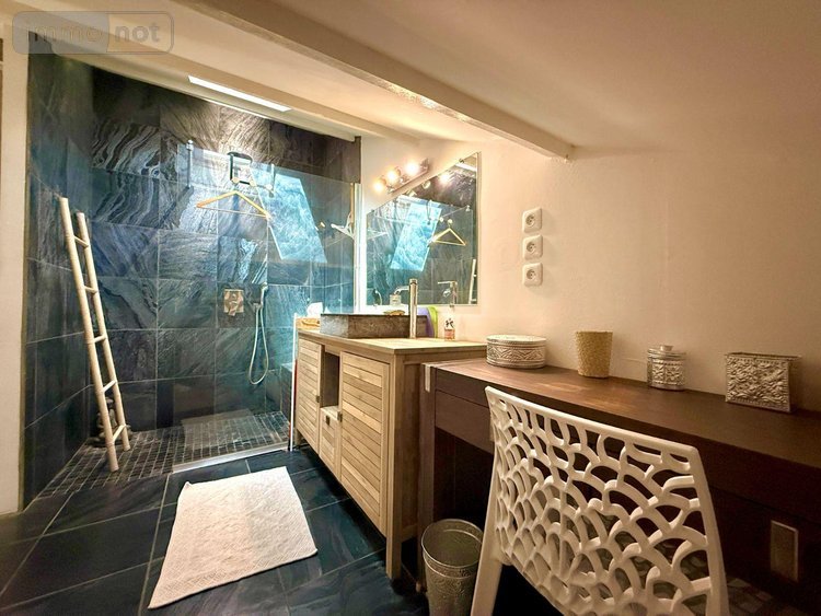 Appartement a vendre Saint-Gilles-les-Bains 97434 Réunion 64 m2 2 pièces 355000 euros