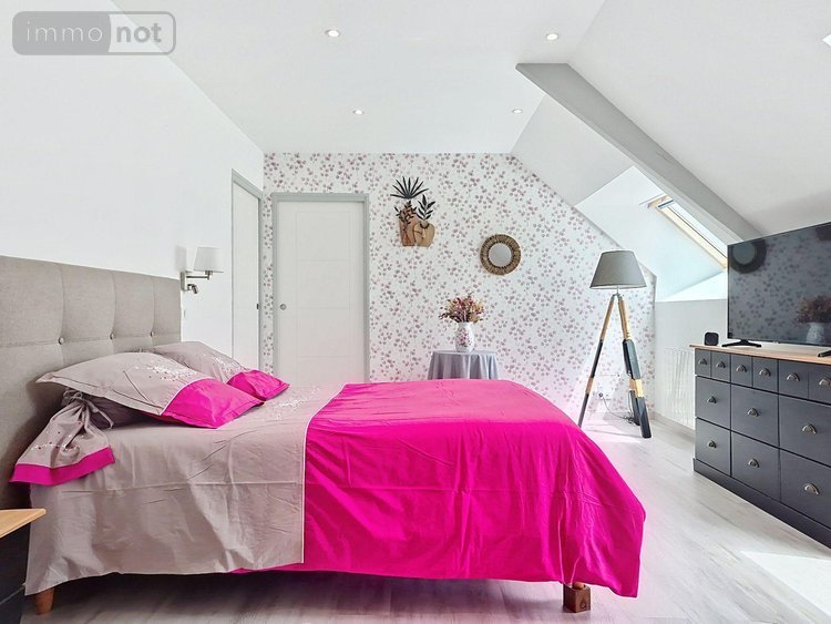 Maison a vendre Hirel 35120 Ille-et-Vilaine 230 m2 8 pièces 343400 euros