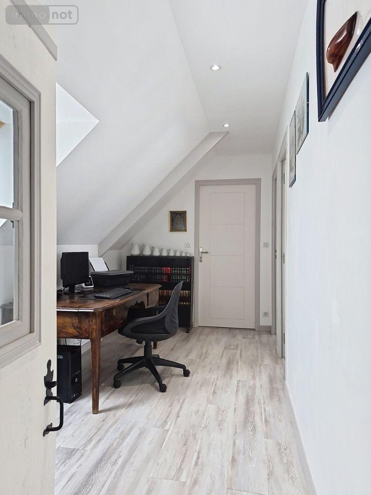 Maison a vendre Hirel 35120 Ille-et-Vilaine 230 m2 8 pièces 343400 euros