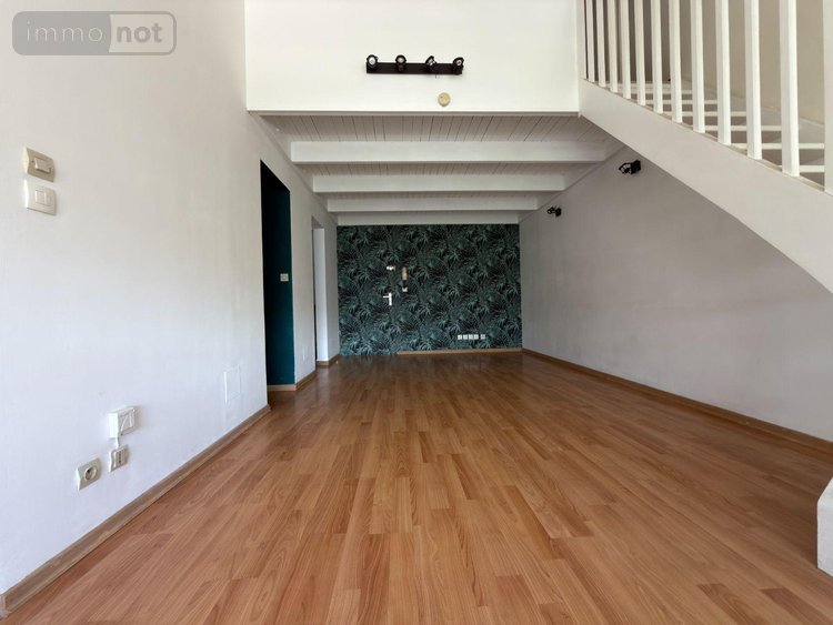 Appartement a vendre Saint-Gilles-les-Bains 97434 Réunion 63 m2 3 pièces 335900 euros