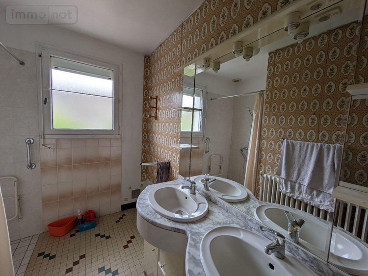 Maison a vendre Les Herbiers 85500 Vendée 108 m2 5 pièces 210000 euros