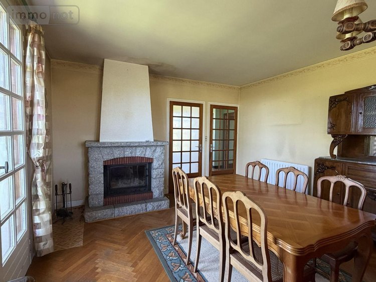 Maison a vendre Arpajon-sur-Cère 15130 Cantal 130 m2 5 pièces 169600 euros