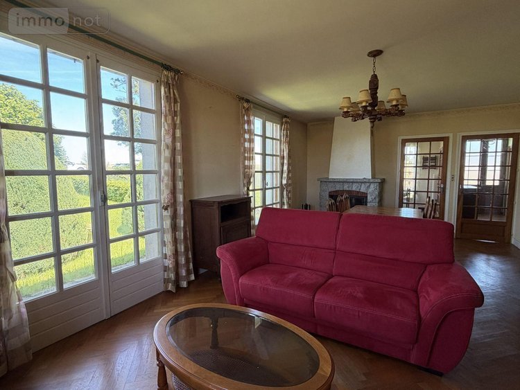 Maison a vendre Arpajon-sur-Cère 15130 Cantal 130 m2 5 pièces 169600 euros