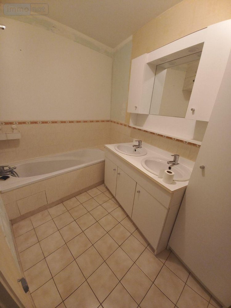 Location appartement Hazebrouck 59190 Nord 72 m2  865 euros