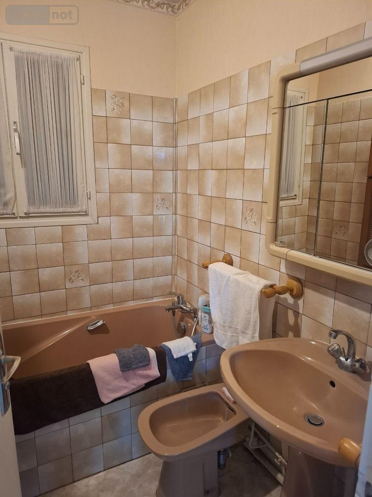 Maison a vendre Fussy 18110 Cher 100 m2 3 pièces 137150 euros