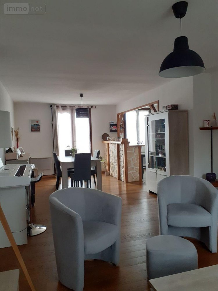 Maison a vendre Glénic 23380 Creuse 151 m2 5 pièces 205750 euros