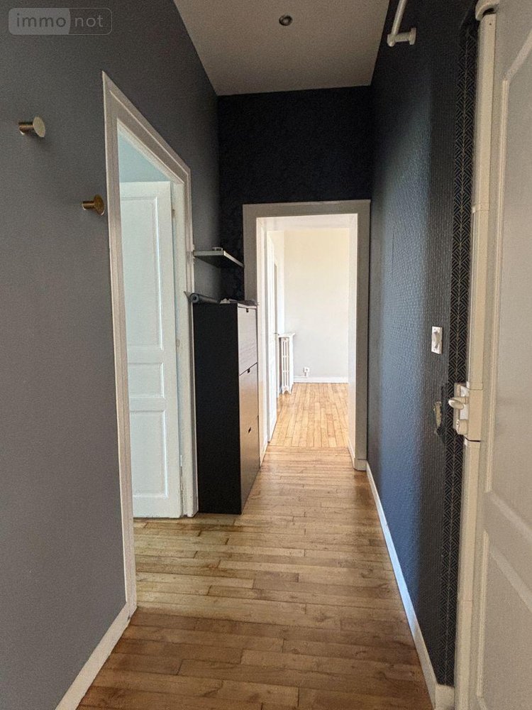 Location appartement Fougères 35300 Ille-et-Vilaine 114 m2 5 pièces 850 euros