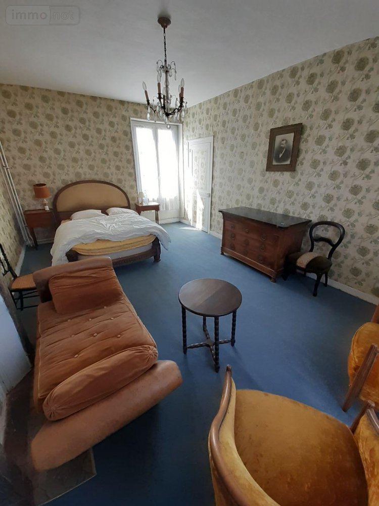 Maison a vendre Pontvallain 72510 Sarthe 187 m2 7 pièces 189000 euros