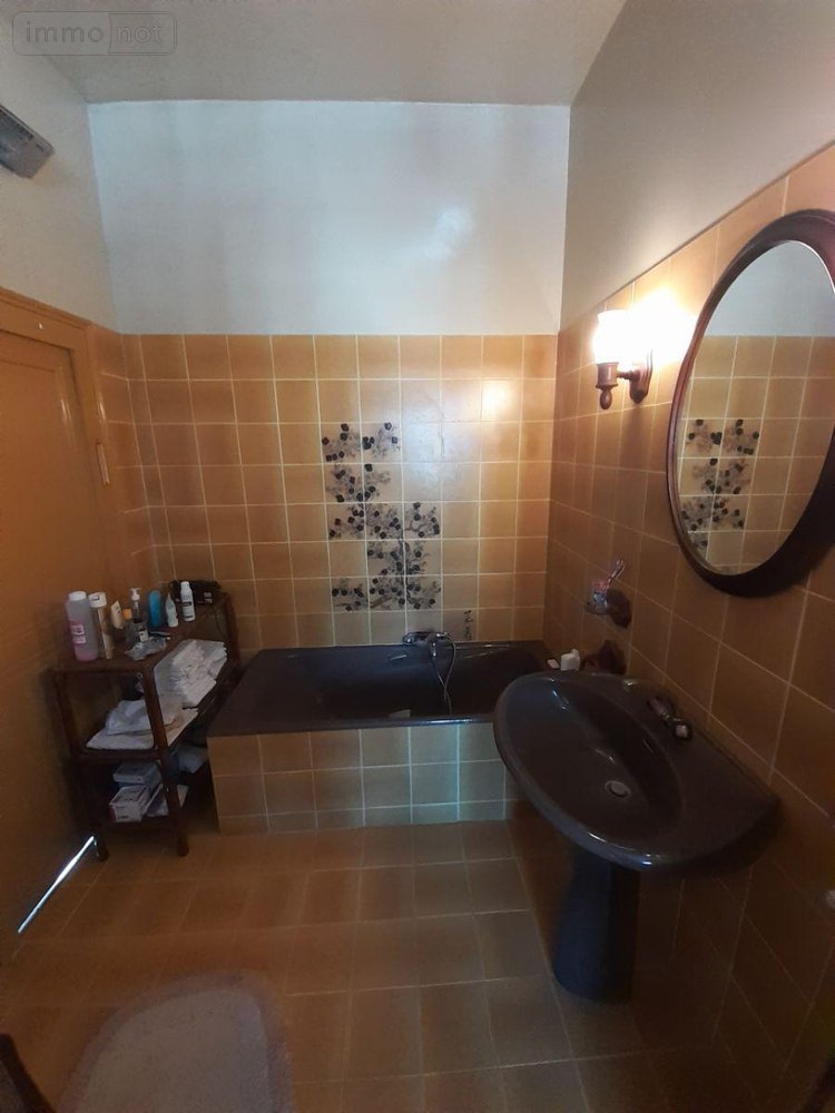 Maison a vendre Pontvallain 72510 Sarthe 187 m2 7 pièces 189000 euros