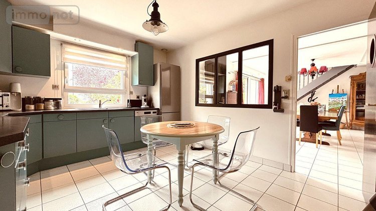 Maison a vendre Bruz 35170 Ille-et-Vilaine 137 m2 7 pièces 517500 euros