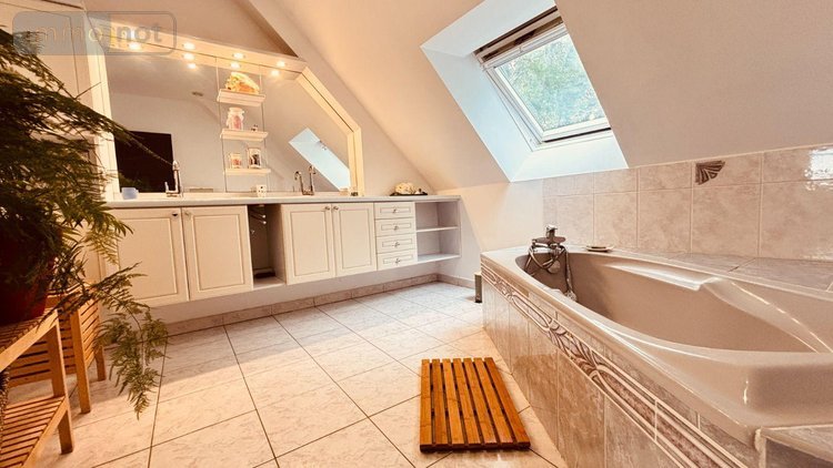 Maison a vendre Bruz 35170 Ille-et-Vilaine 137 m2 7 pièces 517500 euros