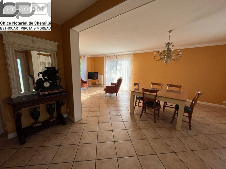 Maison a vendre Chemillé-en-Anjou 49120 Maine-et-Loire 105 m2 5 pièces 270000 euros