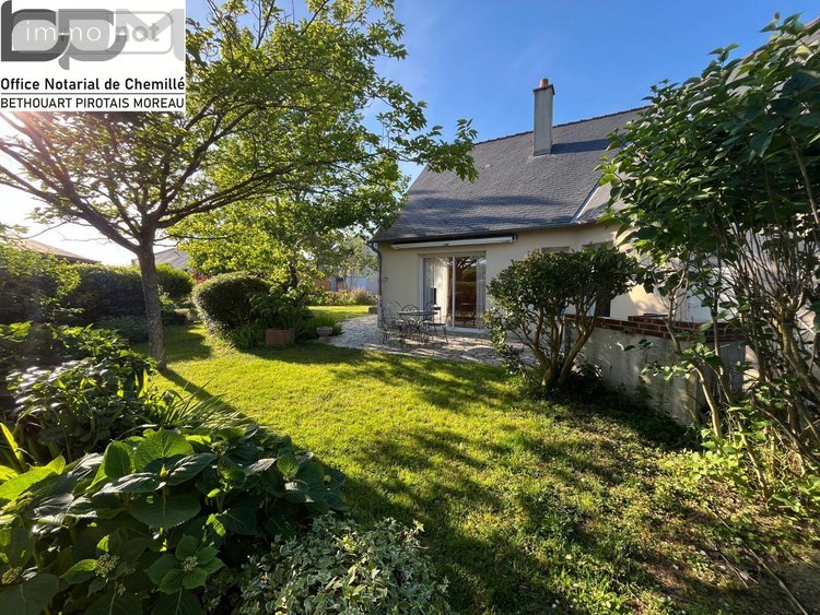 Maison a vendre Chemillé-en-Anjou 49120 Maine-et-Loire 105 m2 5 pièces 270000 euros