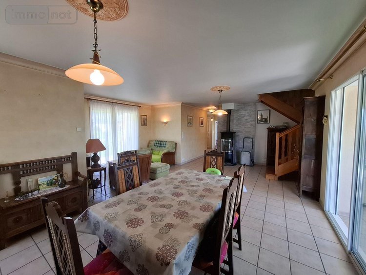 Maison a vendre Saint-Nicolas-du-Pélem 22480 Côtes-d'Armor 115 m2 6 pièces 241500 euros