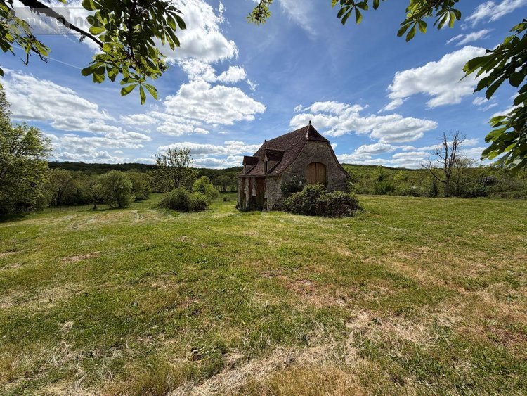 propriete a vendre Figeac 46100 Lot 135 m2 4 pièces 282800 euros