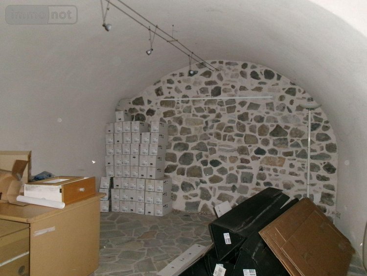 Immeuble a vendre Issoire 63500 Puy-de-Dôme 150 m2  121800 euros