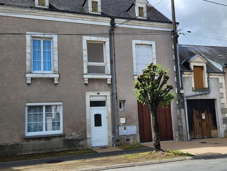 Maison a vendre Le Lude 72800 Sarthe 146 m2 5 pièces 142040 euros