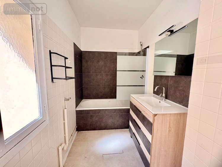Appartement a vendre Fougères 35300 Ille-et-Vilaine 99 m2 4 pièces 136000 euros