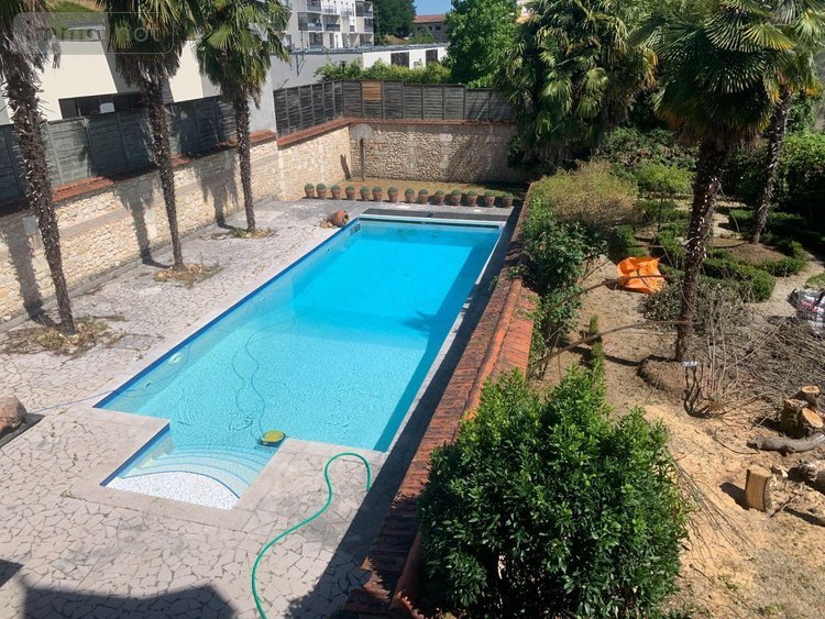 Maison a vendre Périgueux 24000 Dordogne 232 m2 8 pièces 470000 euros